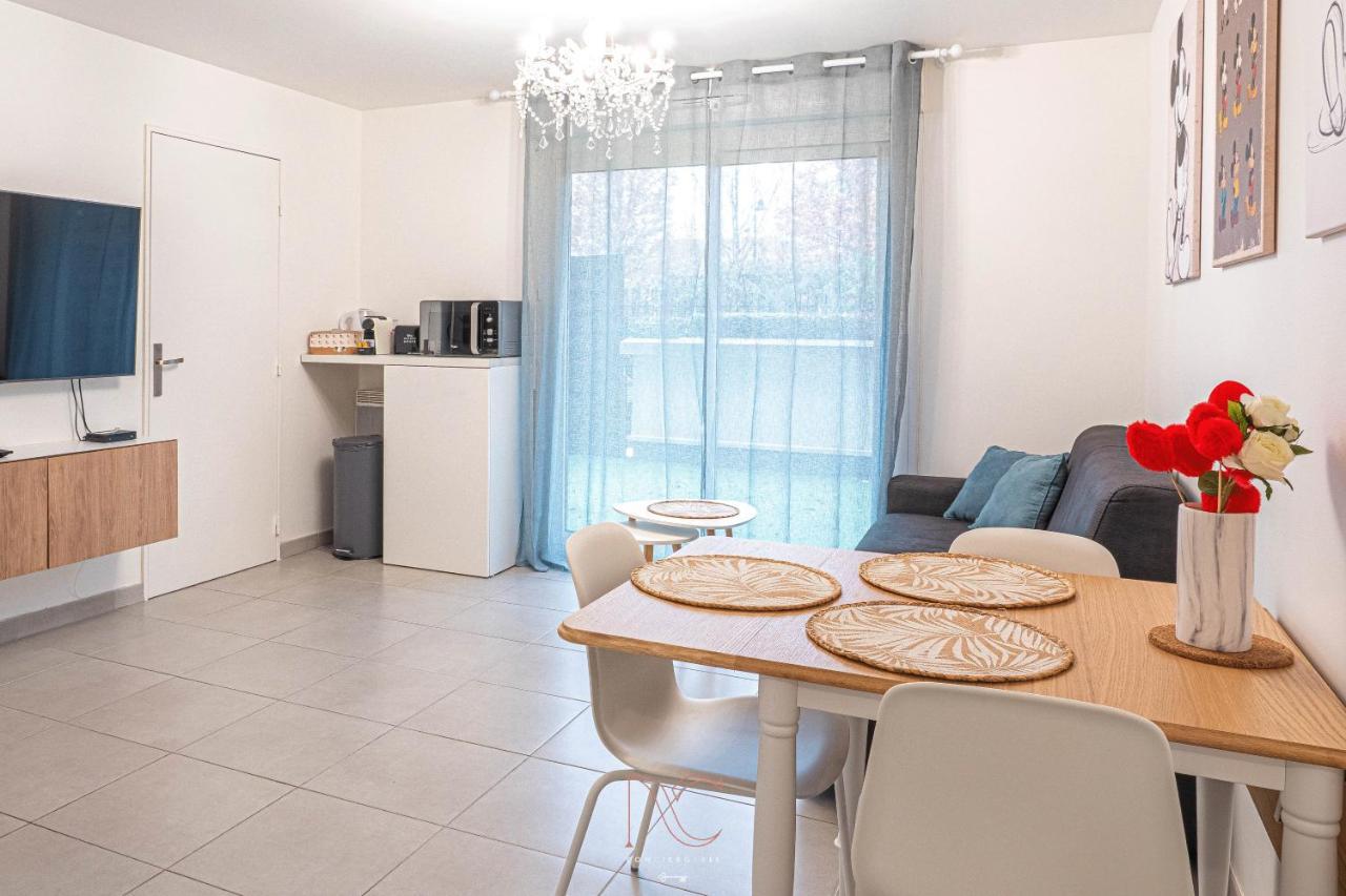 *Disneyland-Paris* 4Pers, Parking, Wifi Chessy  Dış mekan fotoğraf